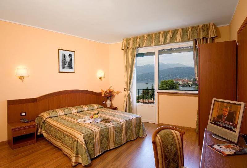 Hotel Flora Stresa 5