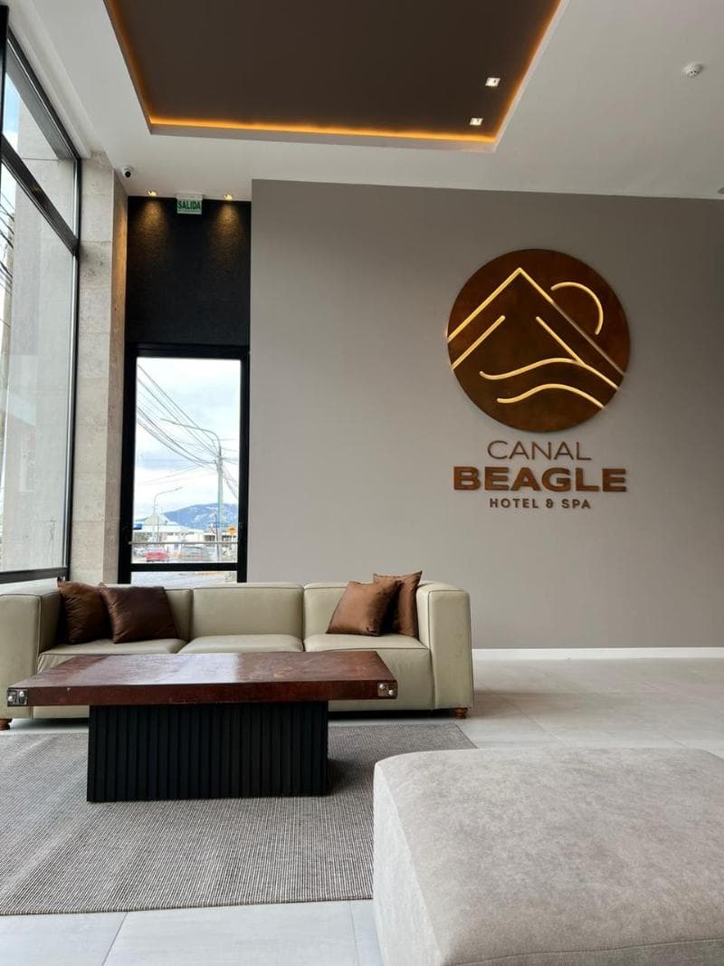Hotel Canal Beagle 2