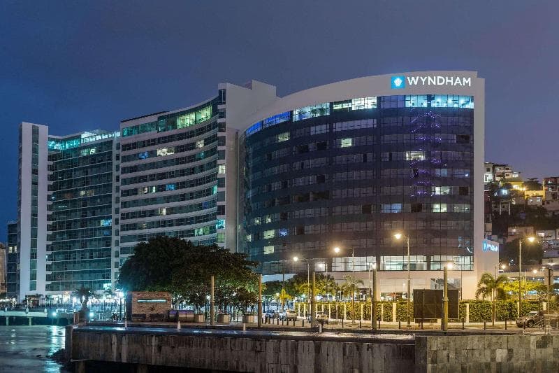 Wyndham Guayaquil Puerto Santa Ana photo 1