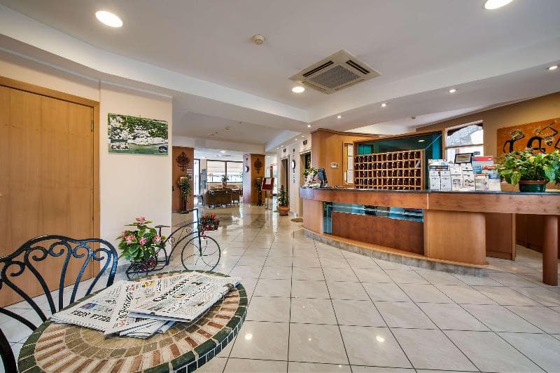 Hotel Ara Solis 5
