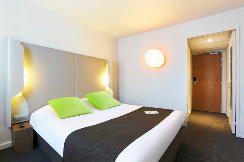 Hotel Campanile Paris Ouest - Pont De Suresnes 5