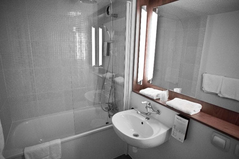 Hôtel Campanile Nantes Ouest - Saint Herblain 2