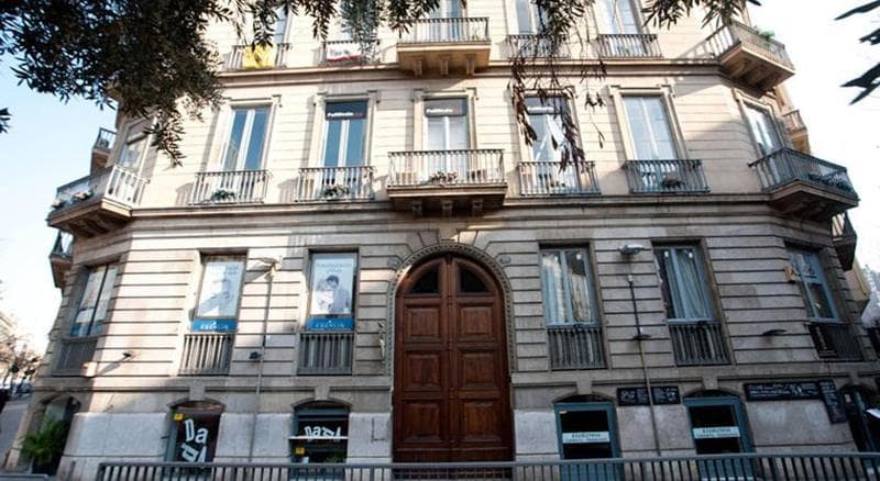 Bcn 46 Hostal photo 1