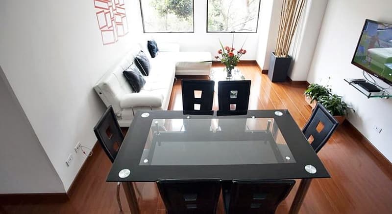 Cora 96 Street Suites & Apartments 5