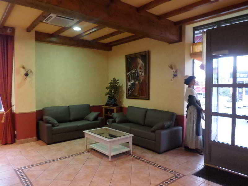 Brit Hotel Acacias photo 1