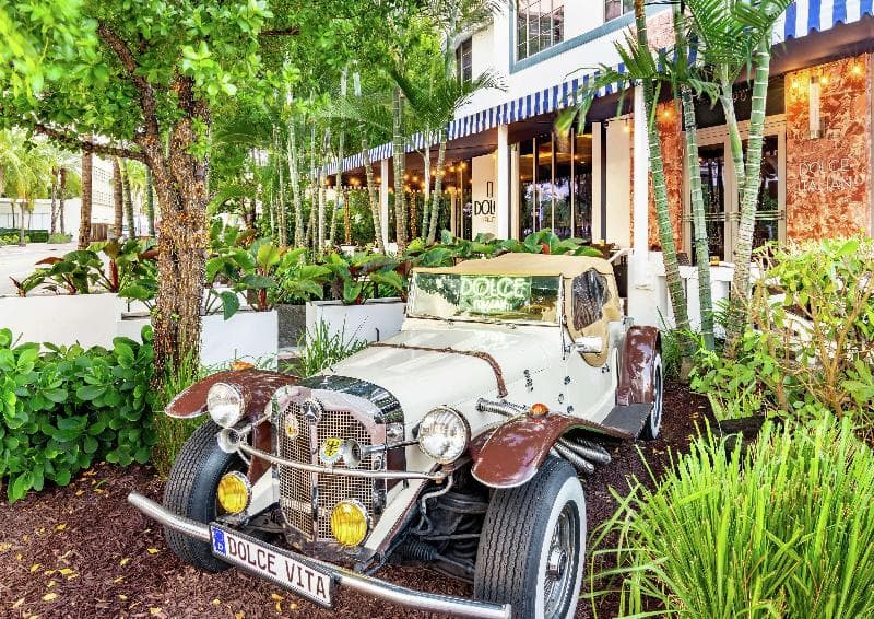 Gale South Beach, Curio Collection by Hilton 2
