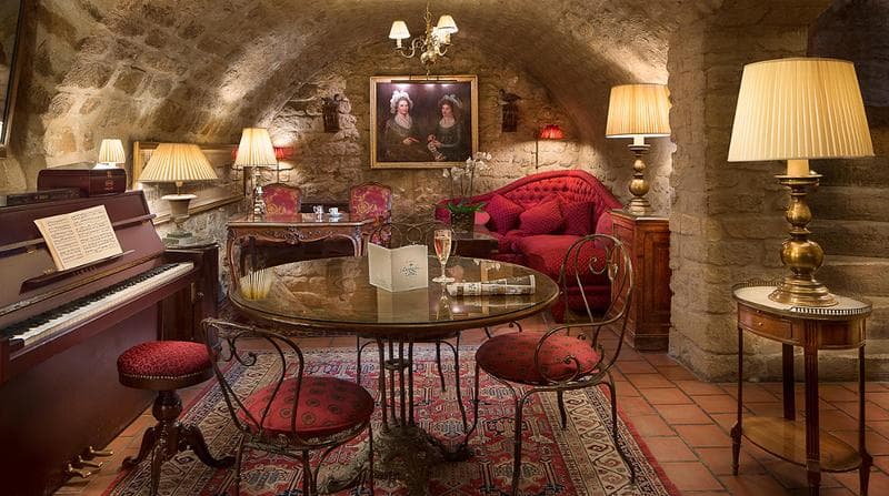Hotel Duc de Saint Simon 5