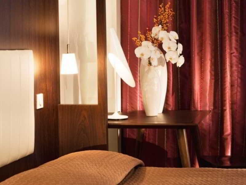 Avalon Appart'Hotel Paris Gare du Nord 5