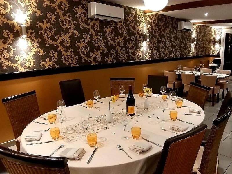 Hôtel Restaurant Le Printemps 5