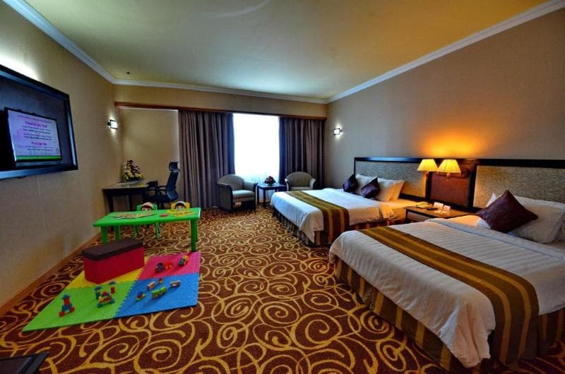 Mega Hotel 2