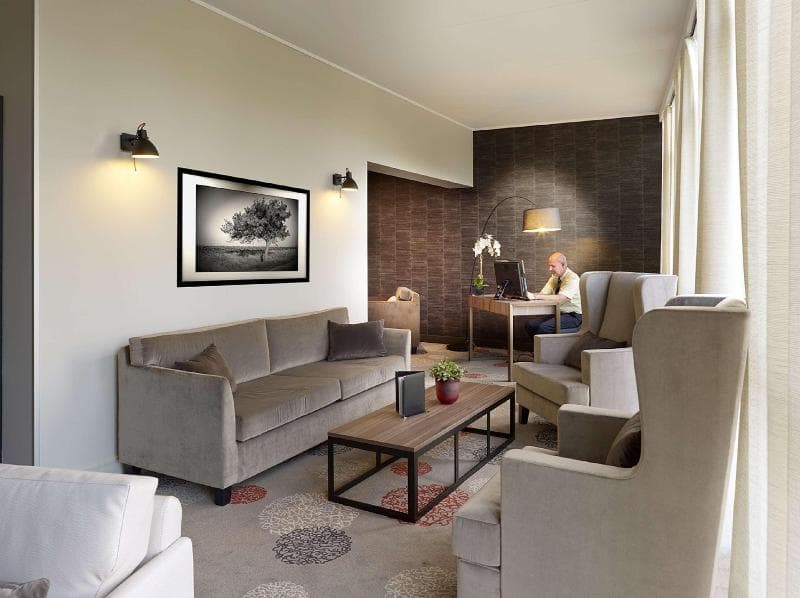 Best Western Plus Hotel Metz Technopole 5