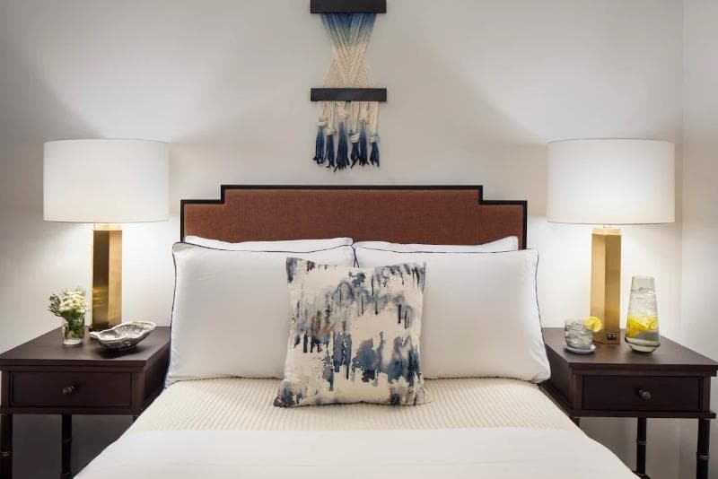 The Redford Hotel 3
