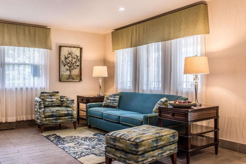 Quality Inn Bedford 4