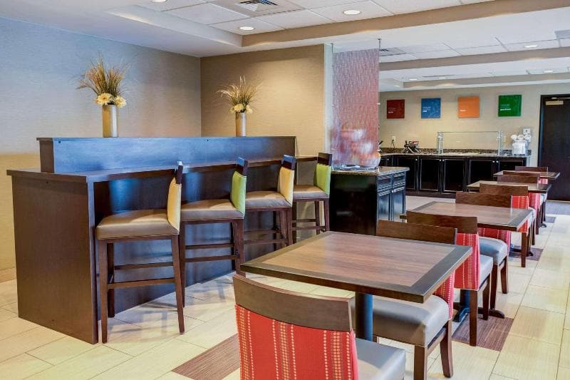Comfort Suites Concord Mills 3