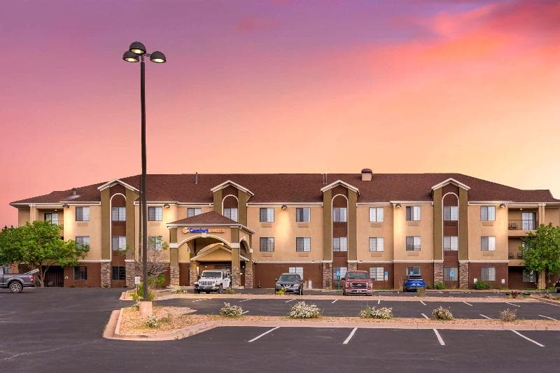 Comfort Suites Castle Rock 3
