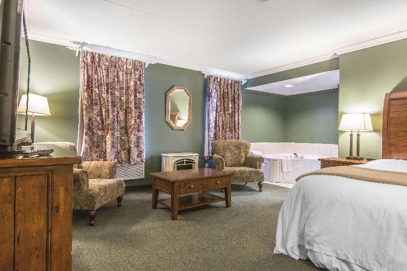 Rodeway Inn King William 5