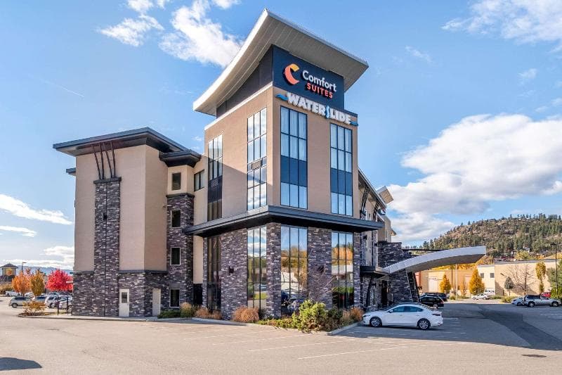 Comfort Suites 1