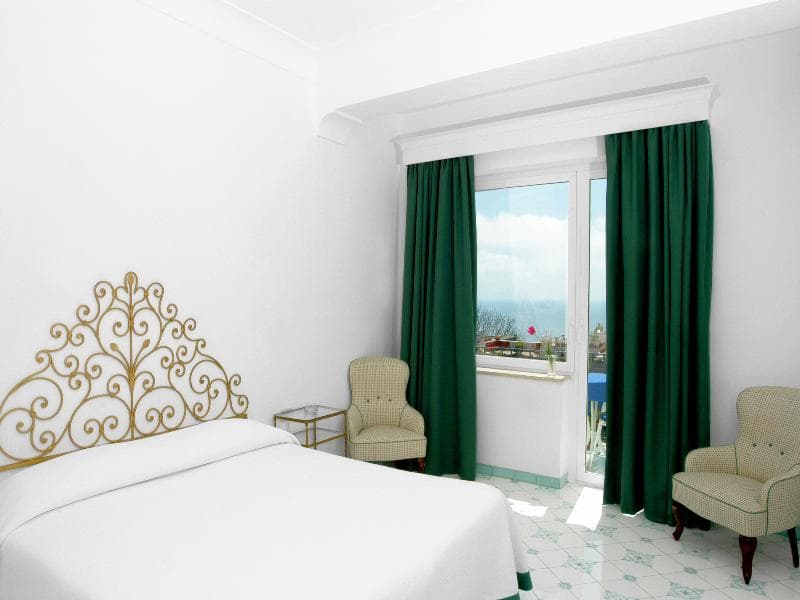 Pazziella Garden & Suites 4