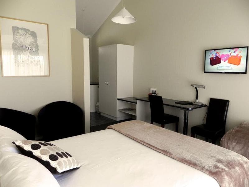 Moore Park Inn 3