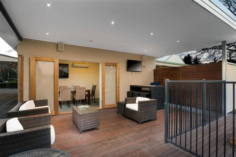 New Crossing Place Motel photo 1