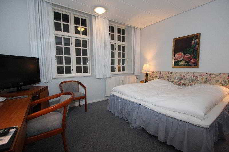 Jorgensens Hotel 5