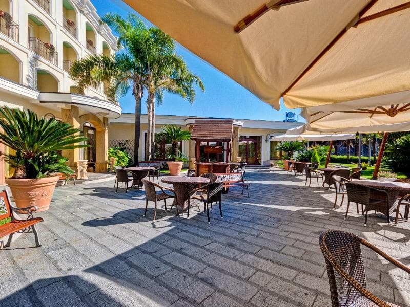 Hotel La Perla photo 1
