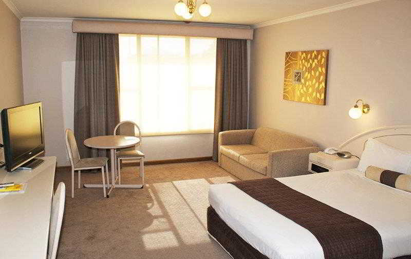 Best Western Southgate Motel 5