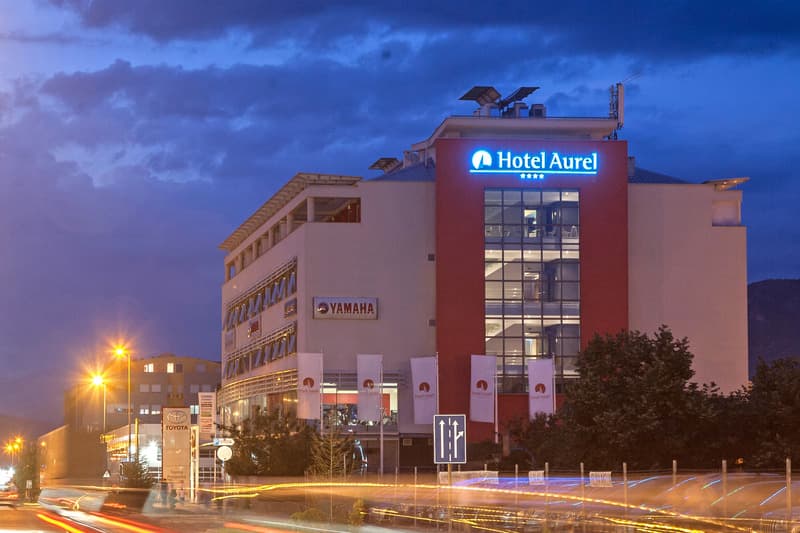 Aurel Hotel main