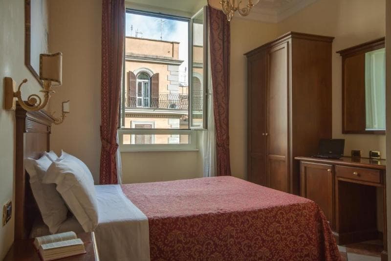 Hotel Romantica 2