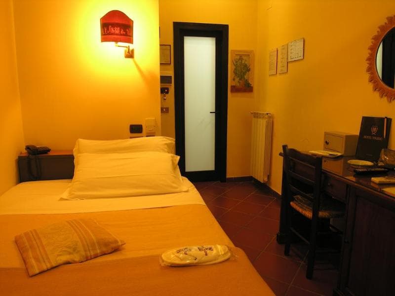 Hotel Toledo photo 1