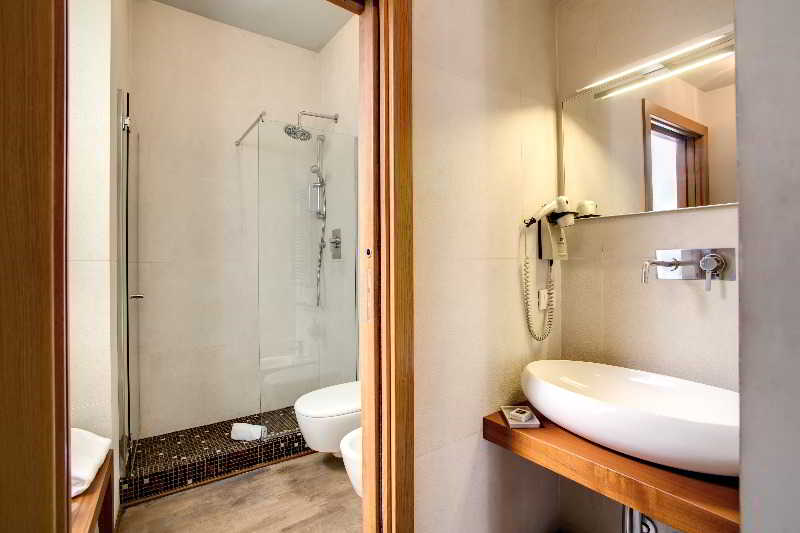 Trevi Beau Boutique Hotel 5