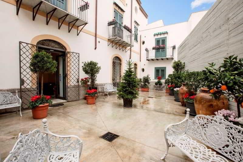 Palazzo Brunaccini photo 1