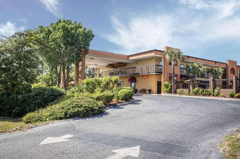 Quality Inn & Suites 3