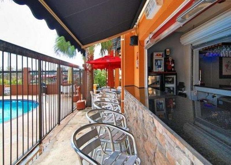 Quality Inn & Suites 5