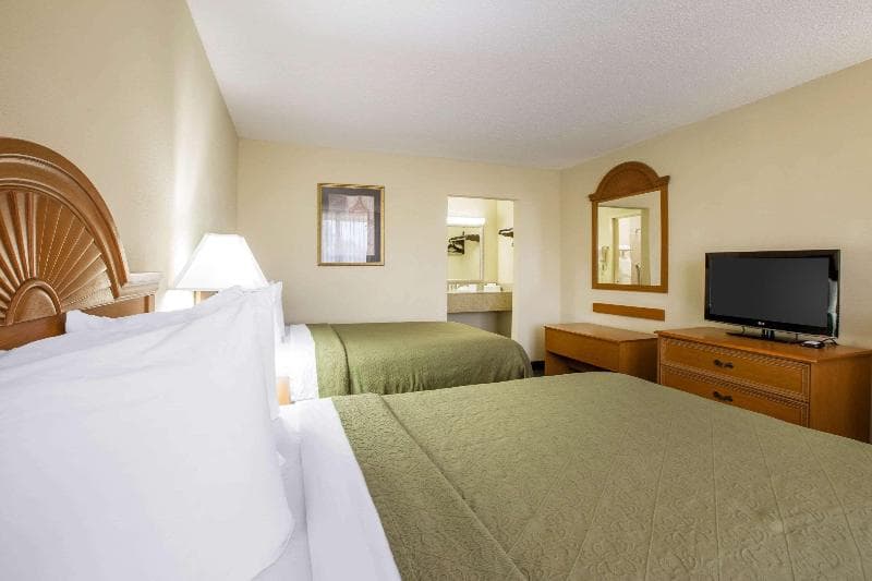 Quality Inn Americus 3