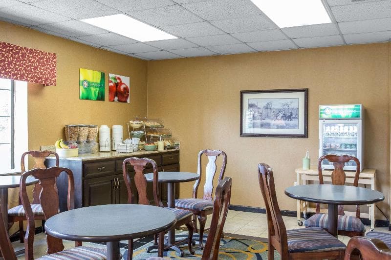 Quality Inn Cordele 2