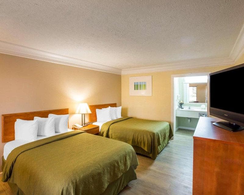 Quality Inn photo 1
