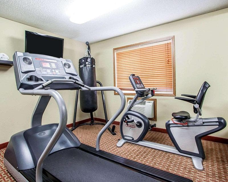 Quality Inn & Suites Davenport Near I-80 2