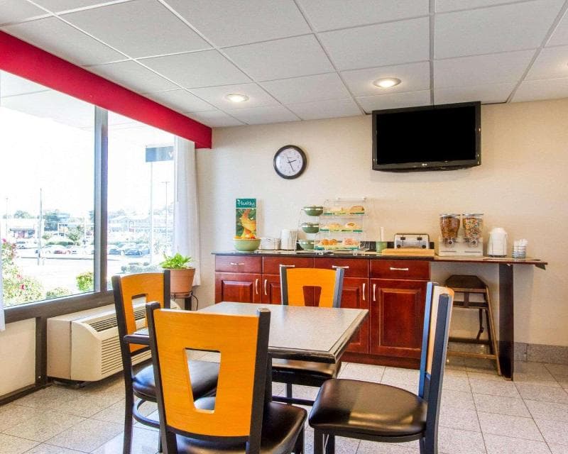 Quality Inn Dyersburg I-155 5