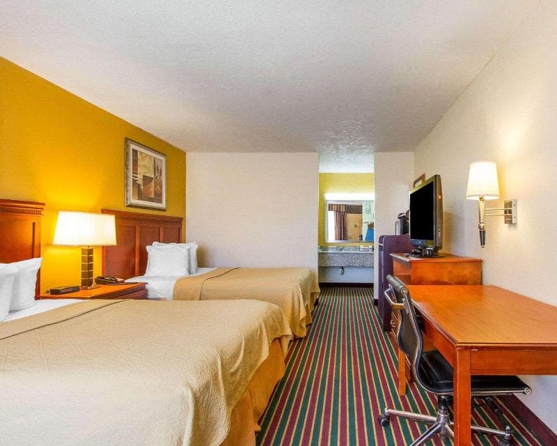 Quality Inn Dyersburg I-155 3