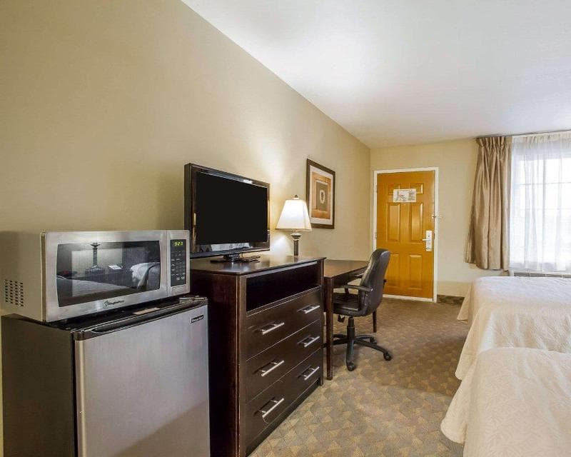 Quality Inn & Suites Greenville 3