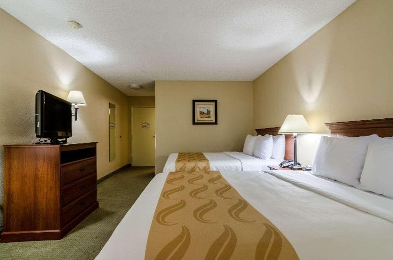 Quality Inn photo 1