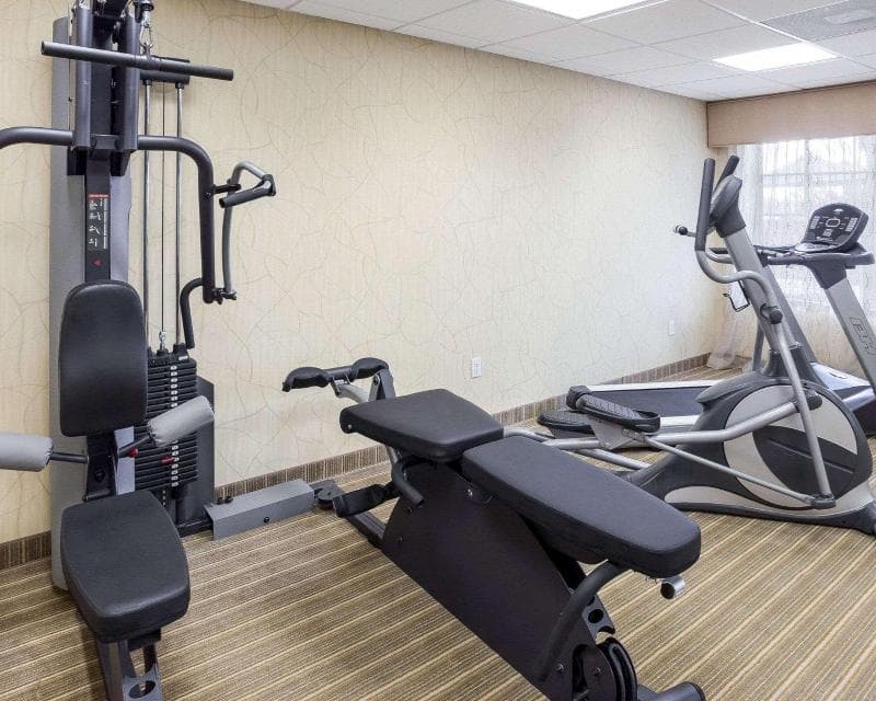 MainStay Suites 2