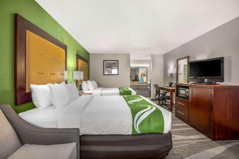Red Roof Inn And Suites Weatherford 3