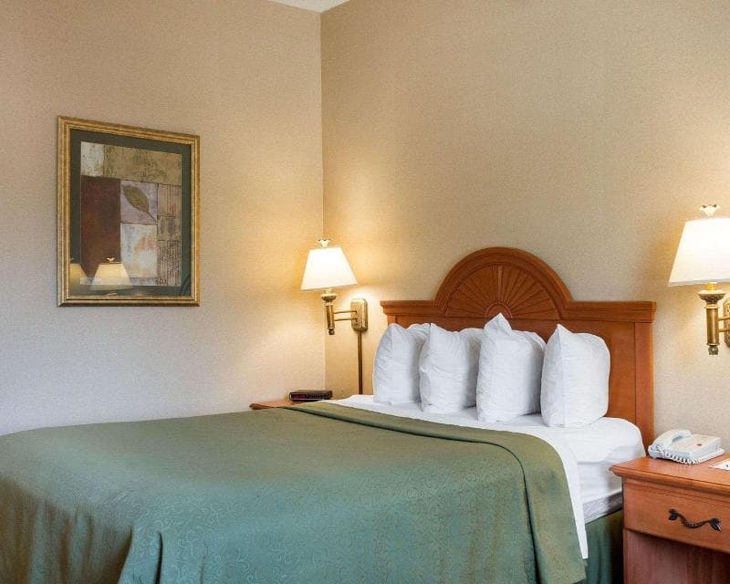 Quality Inn Brookings 3