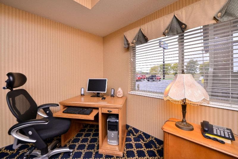 Comfort Inn photo 1