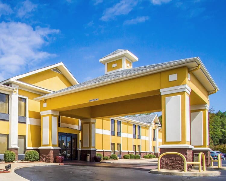 Quality Inn 3