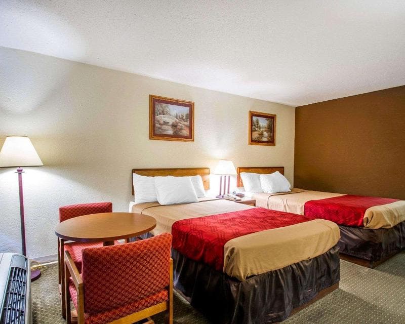 Econo Lodge Andalusia photo 1