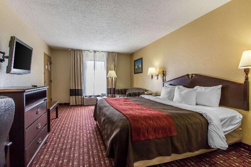 Quality Inn 3