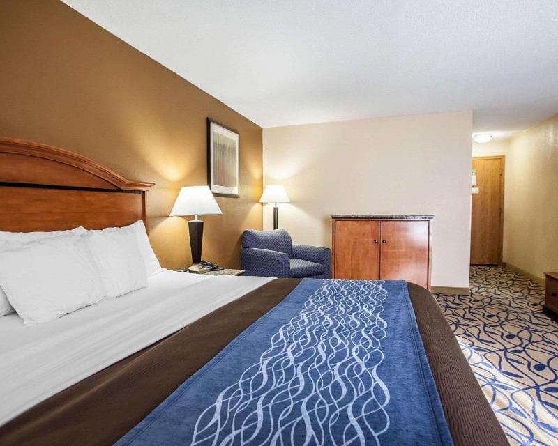 Comfort Inn 5